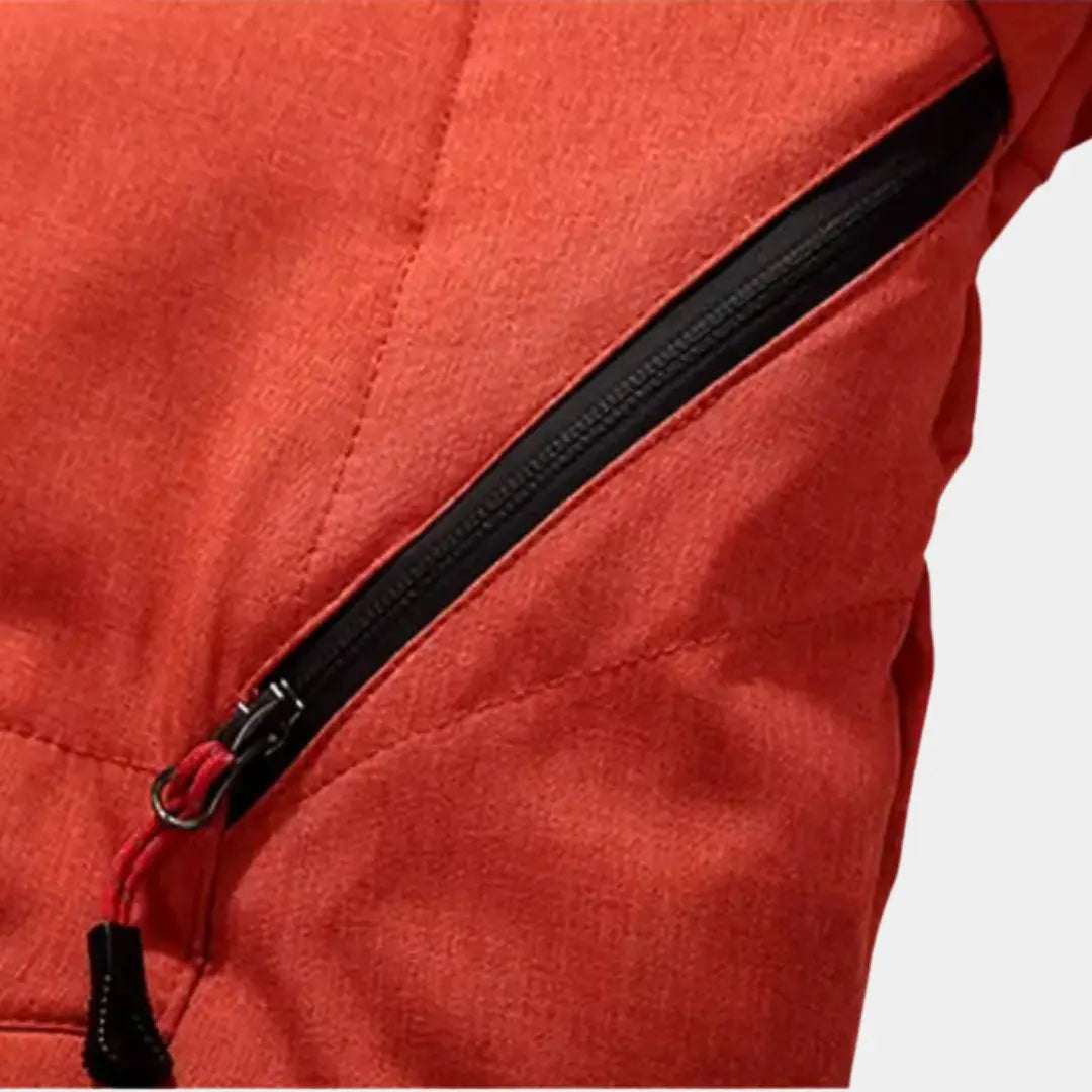 Luxuriöse Arctic-Winterjacke mit Isolierung